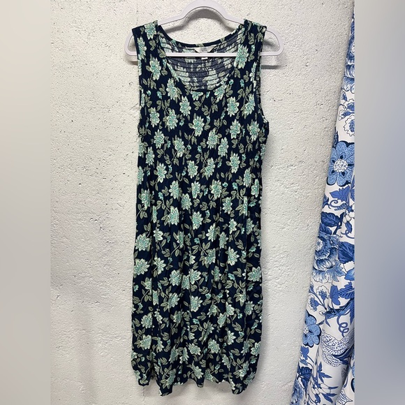 Croft & Barrow Dress Smocked Challis Swing Midi Blue Green Floral Pockets XL - Picture 2 of 7